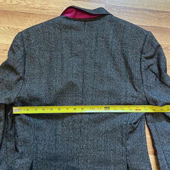 ETRO MILANO men suit jacket. British double vent & magenta collar. Made in Italy - Picture 12 of 12